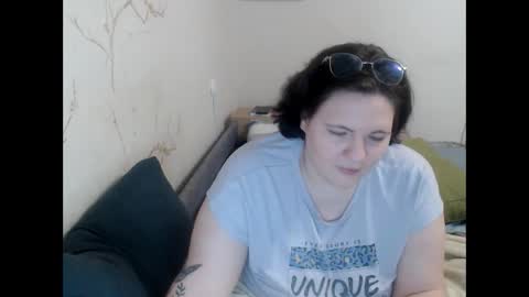 Snapshot of aglaya_fame chatting on February 17, 3:53 pm Aglaya Fame online show from February 17, 3:53 pm