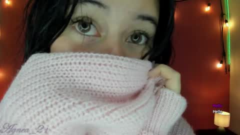  ines  online show from January 30, 5:17 pm