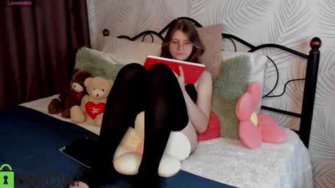 Agnes online show from October 6, 5:21 pm