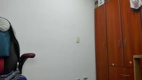 Agustin online show from November 26, 7:04 pm