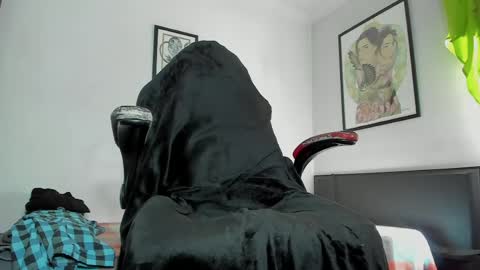 Agustin online show from May 30, 8:06 pm