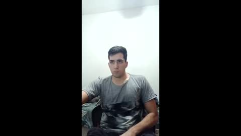 agustinnrod online show from May 18, 8:25 pm