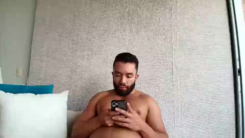 agustinsr online show from November 7, 7:47 pm