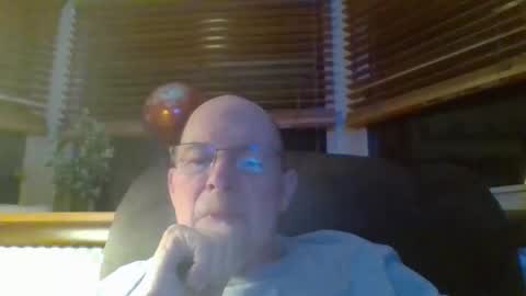 Snapshot of aguynrkfrd chatting on March 22, 9:02 am aguynrkfrd online show from March 22, 9:02 am