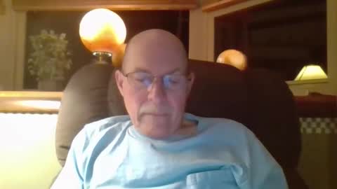 Snapshot of aguynrkfrd chatting on April 3, 8:56 am aguynrkfrd online show from April 3, 8:56 am