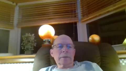 Snapshot of aguynrkfrd chatting on April 13, 9:15 am aguynrkfrd online show from April 13, 9:15 am
