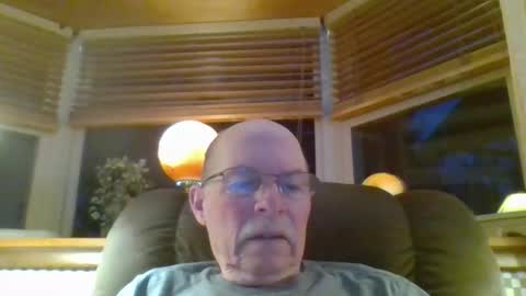 Snapshot of aguynrkfrd chatting on May 4, 10:00 am aguynrkfrd online show from May 4, 10:00 am