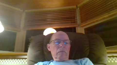Snapshot of aguynrkfrd chatting on July 2, 9:26 am aguynrkfrd online show from July 2, 9:26 am