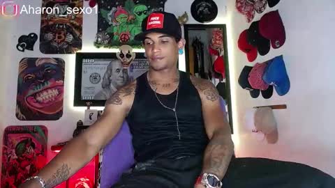 Snapshot of aharon_sexo1 chatting on February 26, 3:53 am Aharon  Zamora online show from February 26, 3:53 am