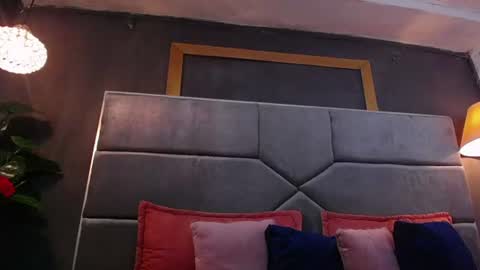 Snapshot of ahinoa_prince chatting on June 15, 7:27 pm Ahinoa online show from June 15, 7:27 pm