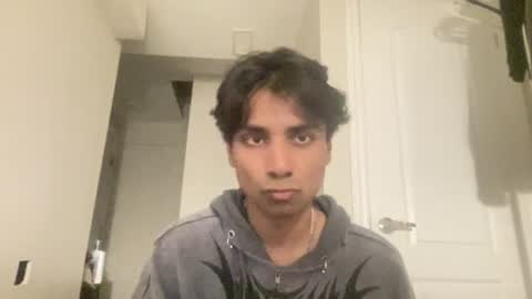 Snapshot of ahmedkhan632131 chatting on July 4, 2:40 am Dylan online show from July 4, 2:40 am