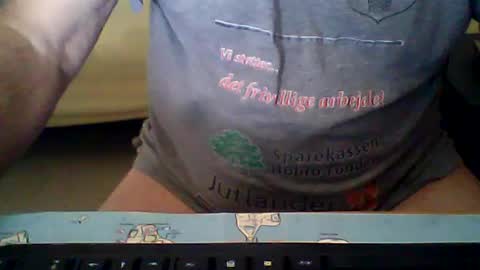 Snapshot of ahmole chatting on July 25, 8:34 am Ole online show from July 25, 8:34 am
