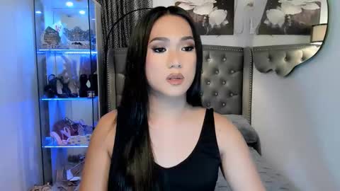 Ahmri online show from October 6, 2:47 pm