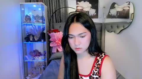 Ahmri online show from November 21, 6:06 pm