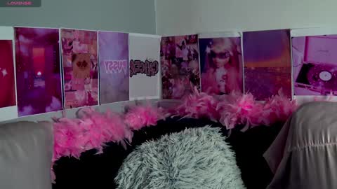Snapshot of ahriangel chatting on December 27, 6:10 pm AhriAngel OF ahriangel online show from December 27, 6:10 pm