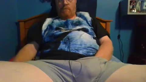 hrnycummer online show from December 16, 9:14 am