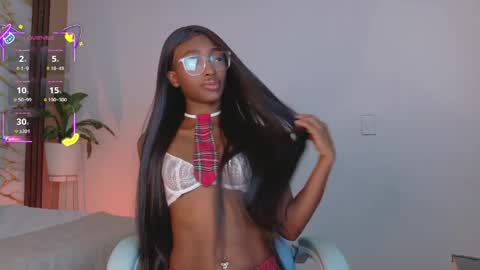 Ahvi Ebony online show from June 5, 2:12 pm