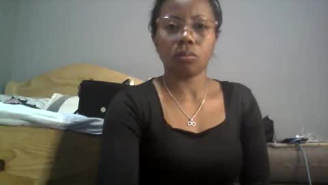 Aicha boobs online show from September 18, 4:20 pm