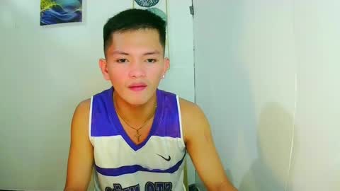 Snapshot of aiden_acexxx chatting on May 21, 2:02 pm aiden_acexxx online show from May 21, 2:02 pm