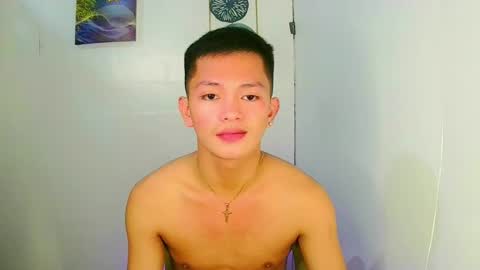 Snapshot of aiden_acexxx chatting on May 23, 11:25 am aiden_acexxx online show from May 23, 11:25 am