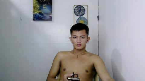 Snapshot of aiden_acexxx chatting on May 25, 1:39 pm aiden_acexxx online show from May 25, 1:39 pm