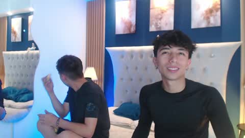 Aiden online show from May 22, 1:06 pm