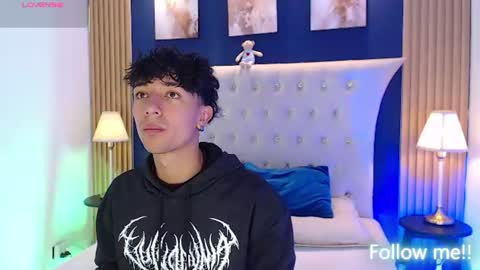 Snapshot of aiden_rivers_ chatting on July 2, 12:55 pm Aiden online show from July 2, 12:55 pm