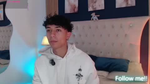 Snapshot of aiden_rivers_ chatting on July 16, 12:55 pm Aiden online show from July 16, 12:55 pm