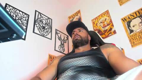 Snapshot of aidenbrites chatting on April 8, 4:18 pm Aiden Brites online show from April 8, 4:18 pm