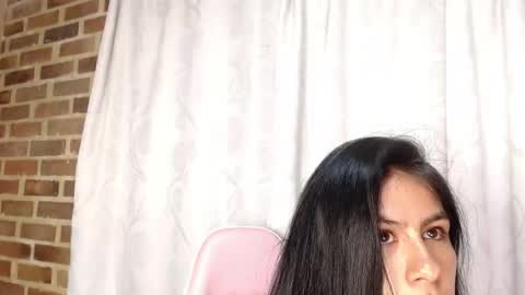 Ailyn online show from May 15, 10:28 pm