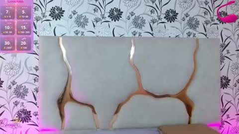 aiithana_tay online show from June 26, 7:29 pm