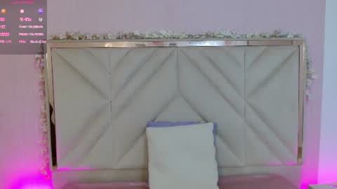 aiithana_tay online show from July 10, 7:16 pm