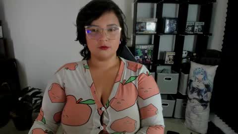 Catalina online show from December 12, 12:22 pm