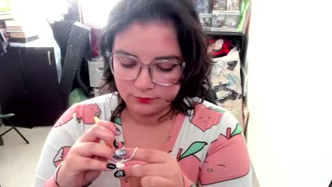 Catalina online show from October 14, 9:04 pm