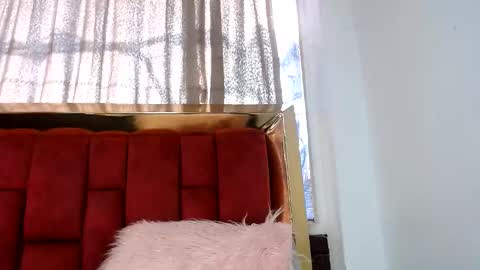 Snapshot of aiko_sakura chatting on June 7, 12:53 pm aiko_sakura online show from June 7, 12:53 pm