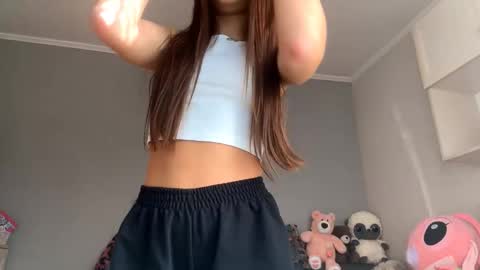 Snapshot of aikostrathman chatting on September 17, 6:48 am Katie online show from September 17, 6:48 am