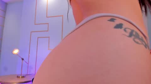  AILEEN VEGA  online show from January 9, 12:14 am