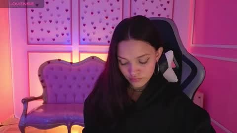 ailen online show from September 13, 2:44 am