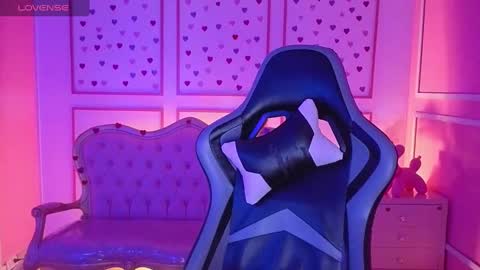 ailen online show from October 4, 2:53 am