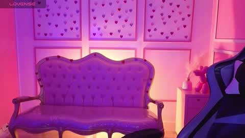 ailen online show from October 7, 2:20 am