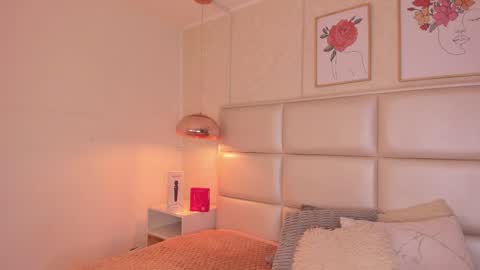 Snapshot of aily_yozuko chatting on March 26, 2:39 am Aily Yozuko online show from March 26, 2:39 am