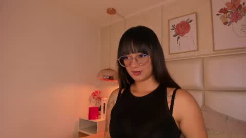 Aily Yozuko online show from June 18, 2:34 am