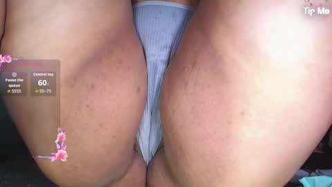 Ailyn rouss online show from September 25, 1:53 am