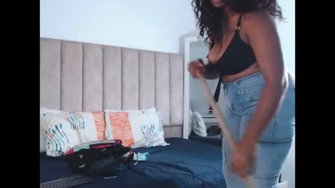 ailyndelosrios01 online show from October 6, 5:32 pm