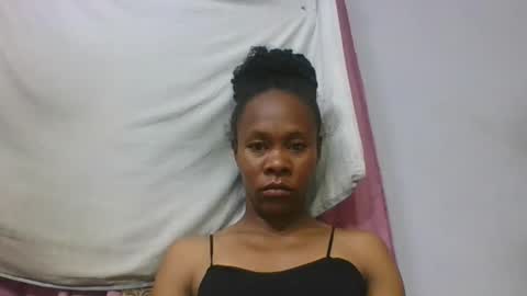 aimee982179 online show from March 19, 2:48 am