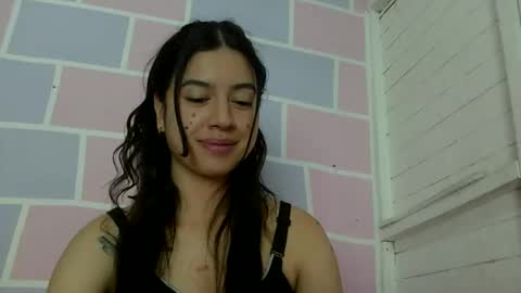 J  online show from March 2, 7:54 pm