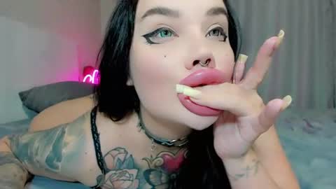 Aira online show from July 9, 12:26 am