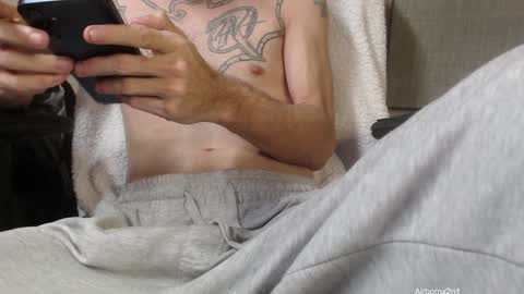 Leo  Airborn  Sir  Daddy online show from January 28, 2:42 pm