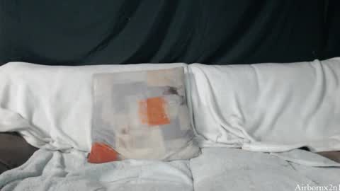 Leo  Airborn  Sir  Daddy online show from December 16, 8:36 pm