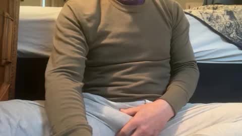 Snapshot of airier chatting on March 31, 12:49 pm airier online show from March 31, 12:49 pm